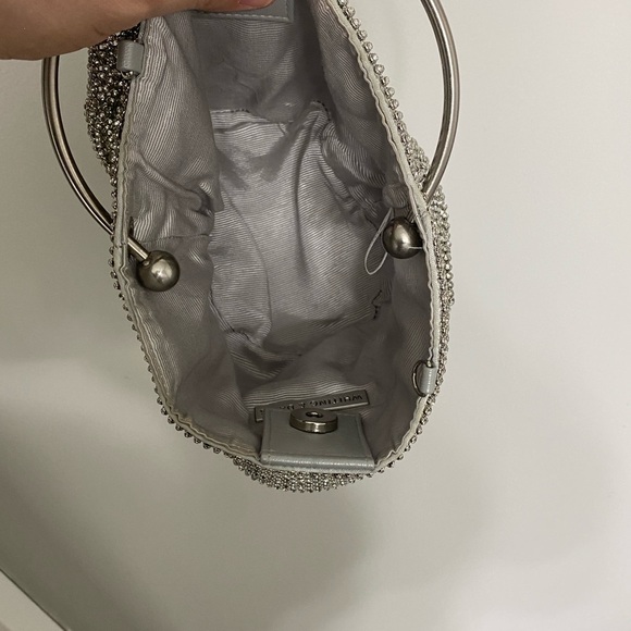 Whiting & Davis Solier Ruffle Bucket Bag - Picture 2 of 12
